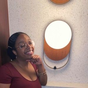 Meet your Posher, Aqueaya